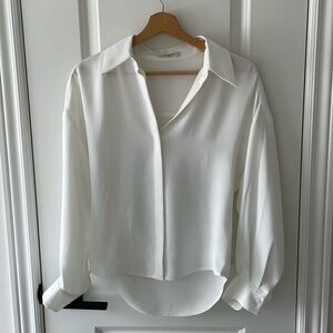 Aritzia (Babaton) Blouse